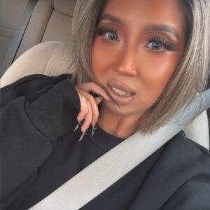 Meet your Posher, Lucie